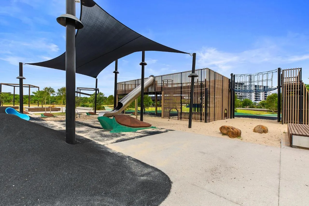 Breathtaking Beachfront 3 Bedroom Penthouse Bokarina Sunshine Coast Kawana Waters 0*,  Australia