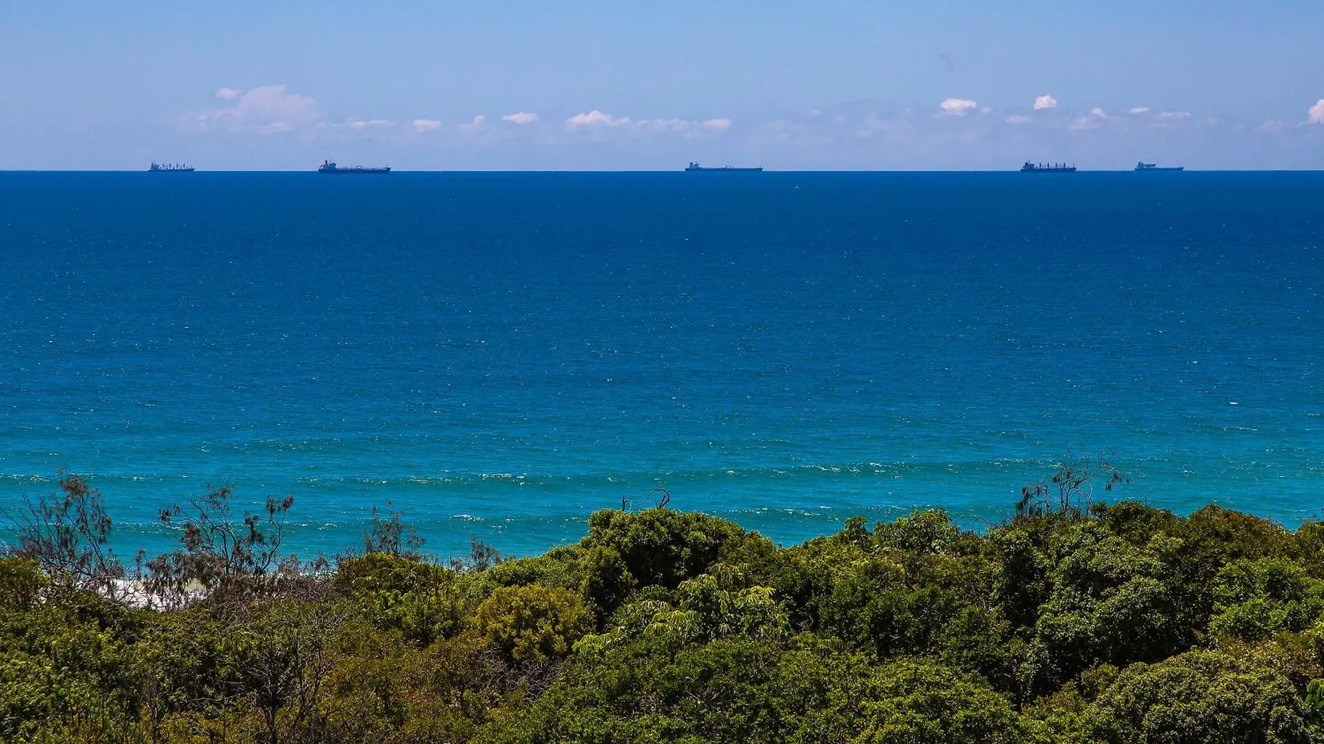 Appartement Breathtaking Beachfront 3 Bedroom Penthouse Bokarina Sunshine Coast Kawana Waters